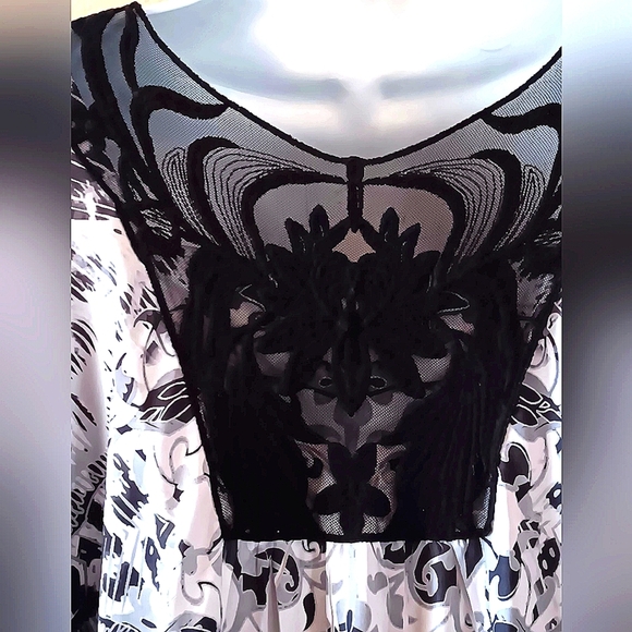 Boho Flowy Tunic Top Surplice Lace 2X Black White Business Casual Plus - Picture 5 of 11